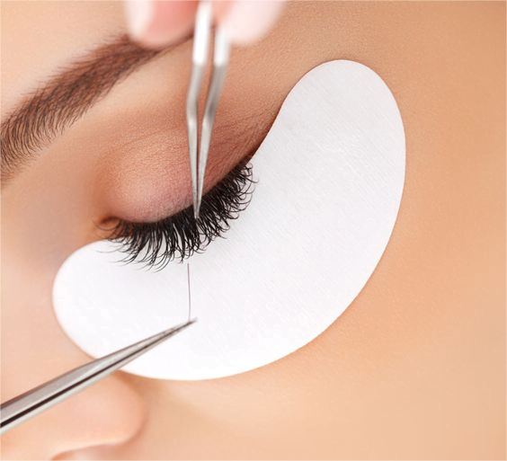 How to Remove Eyelash Extensions with Coconut Oil