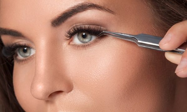 The Benefits Of Eyelash Lift